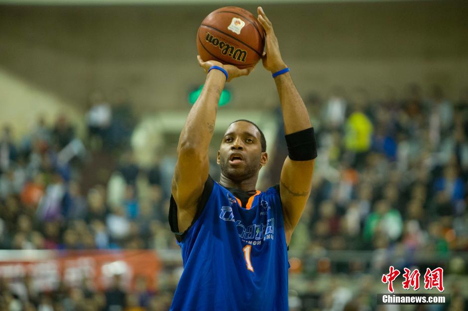 在休赛期 在休赛期